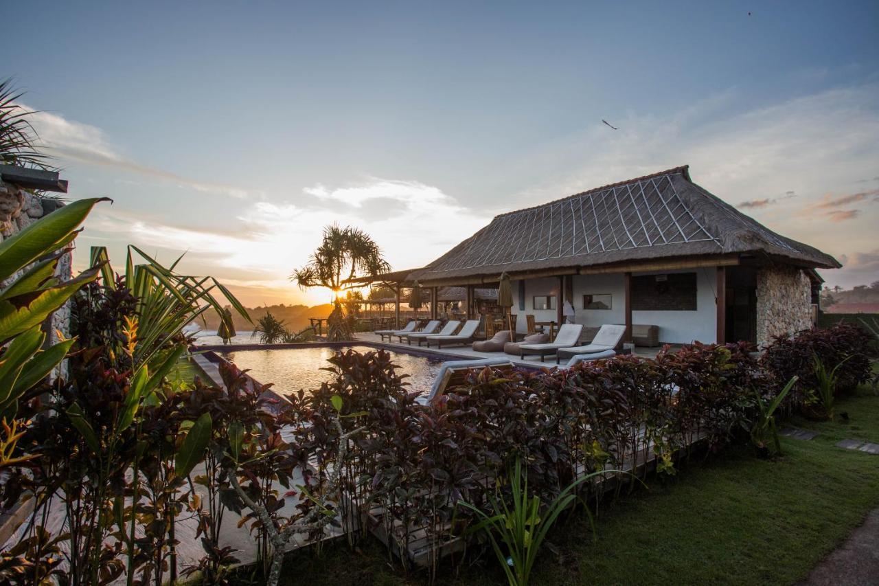 Water Blow Huts Hotel Lembongan Exterior foto